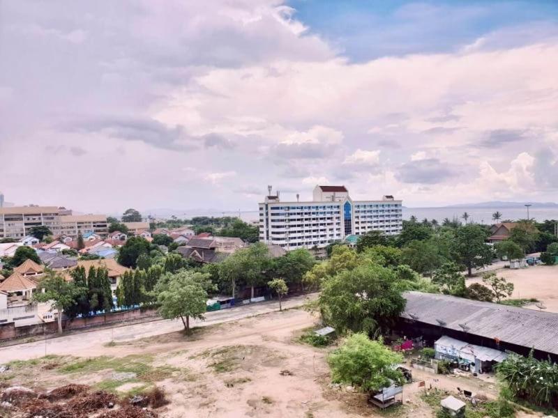 Gallery D Jomtien Екстер'єр фото